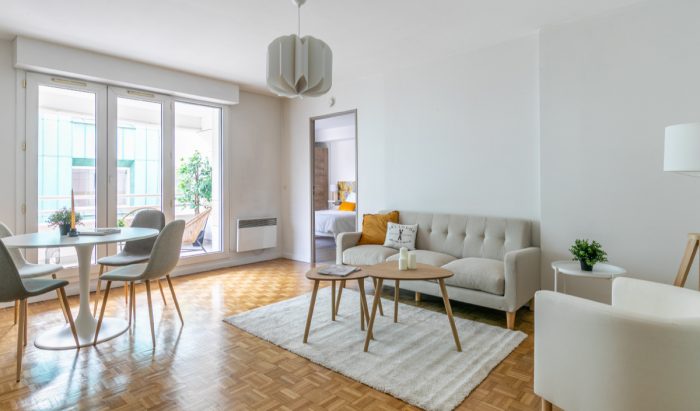 Moderniser son séjour avec le home staging