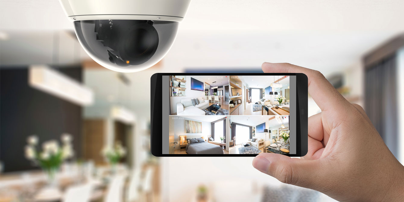 Maison en travaux pourquoi sécuriser votre logement avec une caméra de surveillance ? 4 PIEDS déco