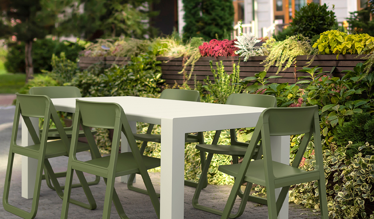Chaises de jardin vertes pliantes modernes en plastique