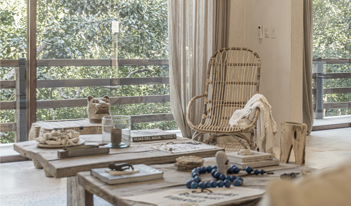 Décoration bohème et ethnique dans une maison de vacances à Tulum au Mexique