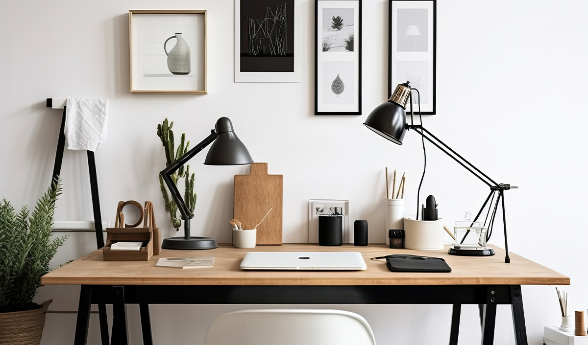 Bureau de travail pour la maison