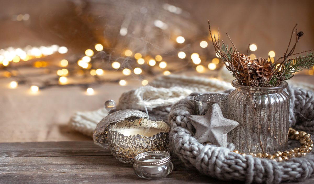 TABLE DE REVEILLON DU NOUVEL AN SIMPLE, NATURE ET CHIC (Blog Zôdio)