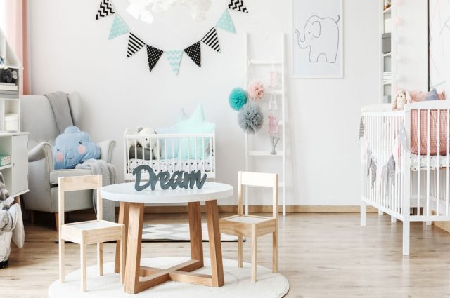 Toutes les infos utiles à propos des dimensions idéales d’une chaise enfant