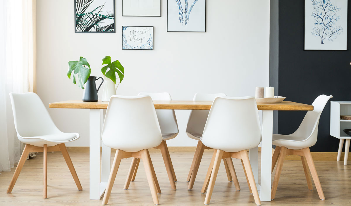 Placez des plantes vertes dans votre salle à manger nordique