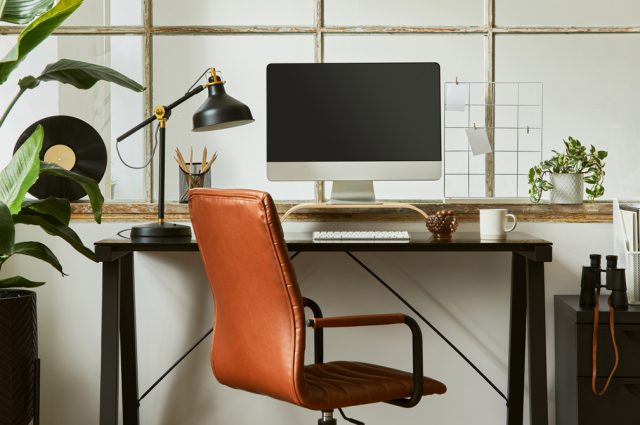 Choisir la bonne hauteur pour son bureau : conseils et recommandations