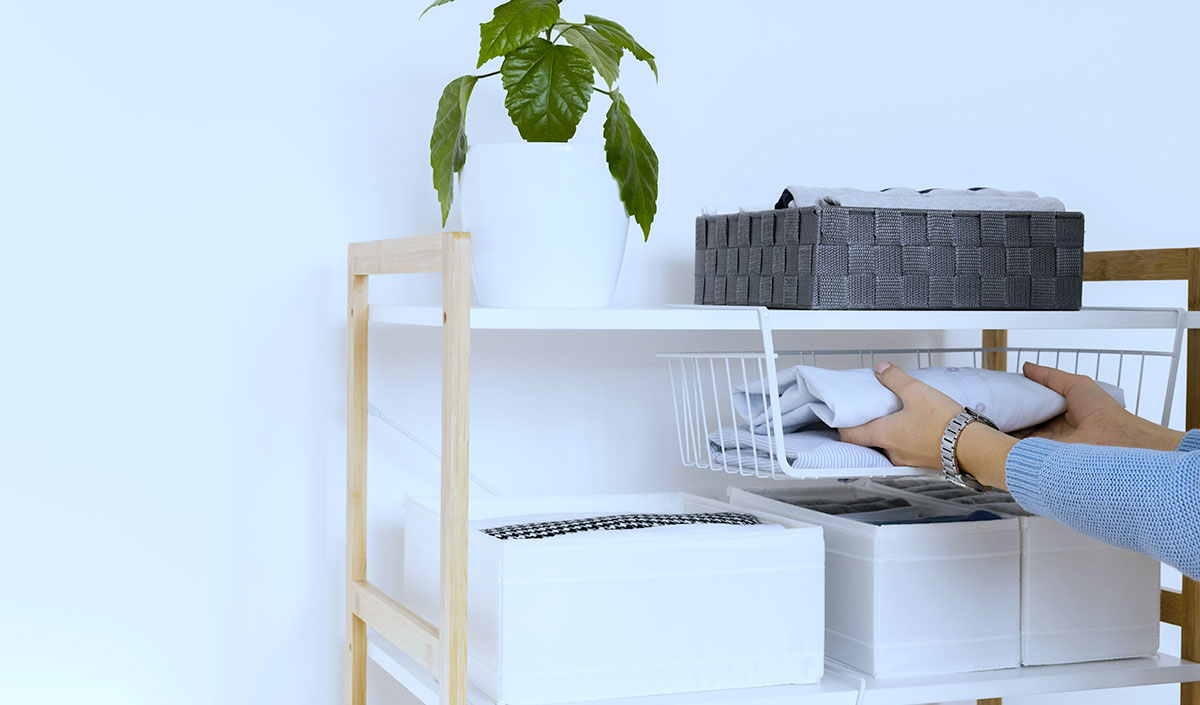 Concevoir un espace de rangement discret dans un renfoncement