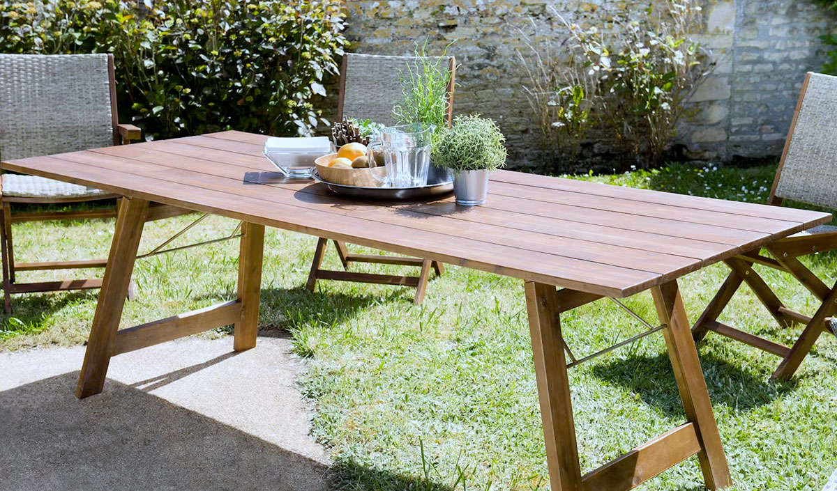 La peinture glycéro pour une protection renforcée du bois en extérieur