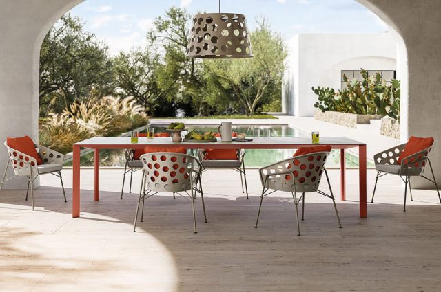 Salons de jardin : les tendances à suivre en 2026