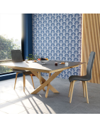 Table en bois et céramique