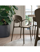 Chaise avec accoudoirs