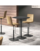 Table d'appoint scandinave