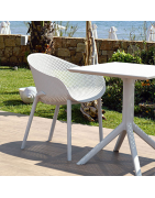 Chaise de jardin contemporaine